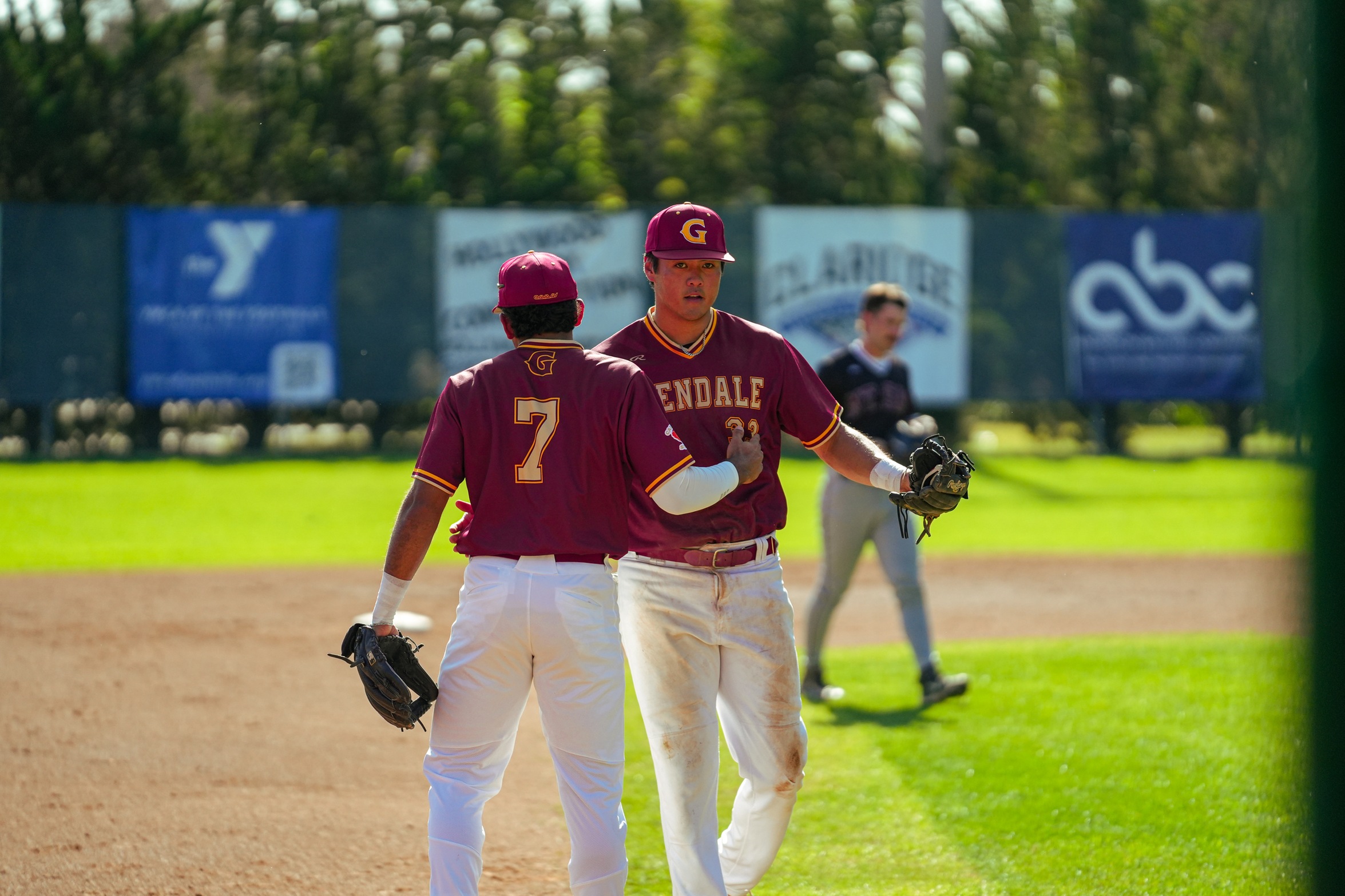 Glendale Powers Past Citrus 17&ndash;11 Behind Big Offensive Day