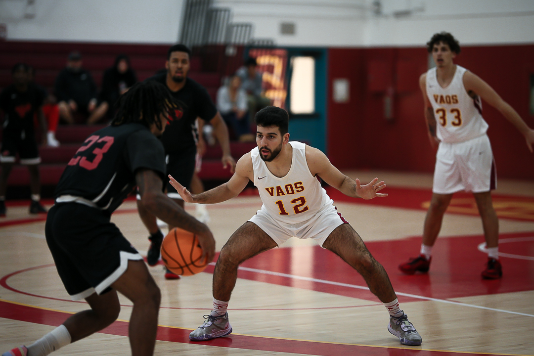 GCC Men's Basketball team beats Santa Ana College 77-73 Nov. 4