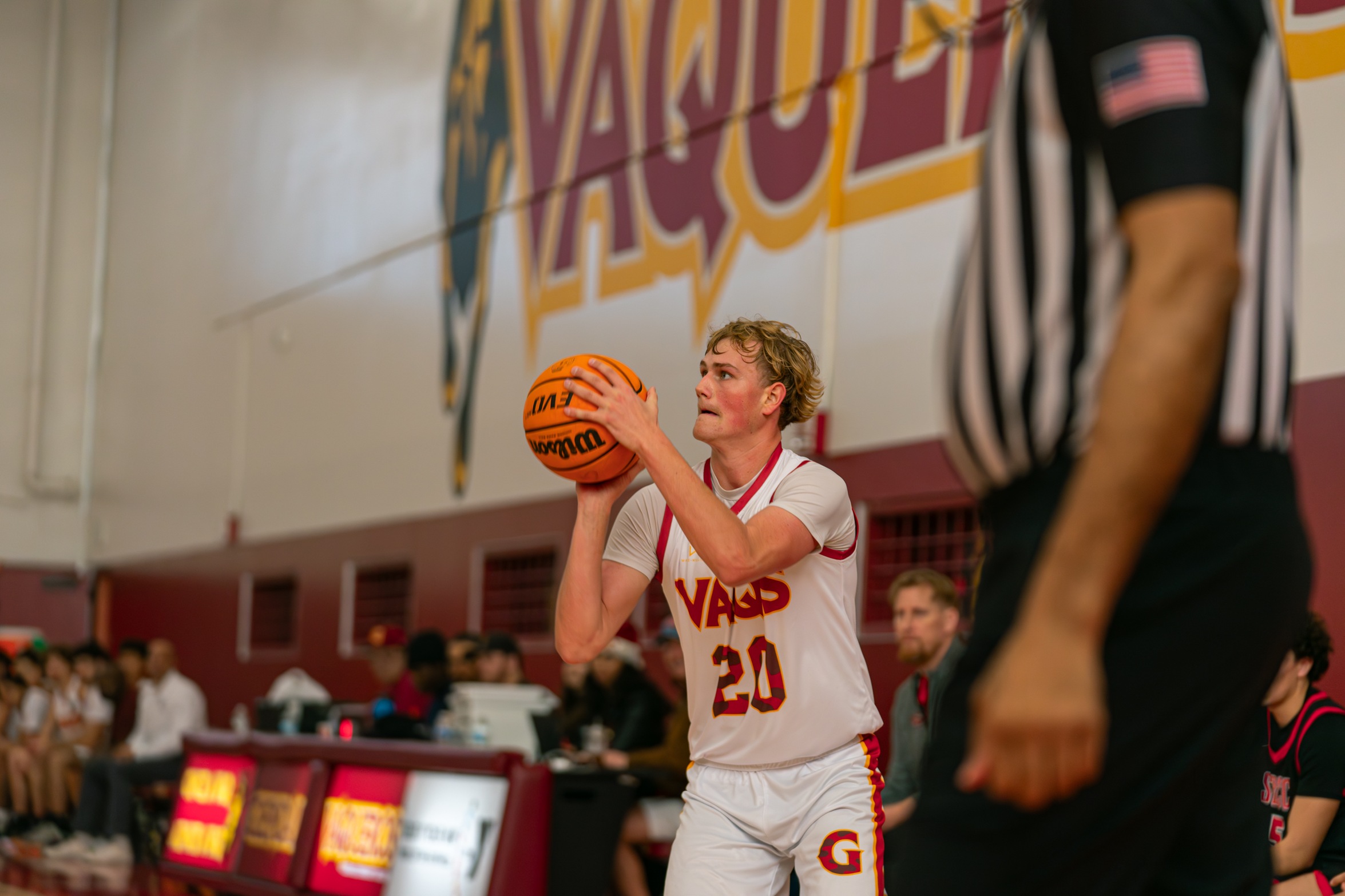 Vaqueros Rally Falls Short in 72&ndash;69 Conference Loss to Canyons
