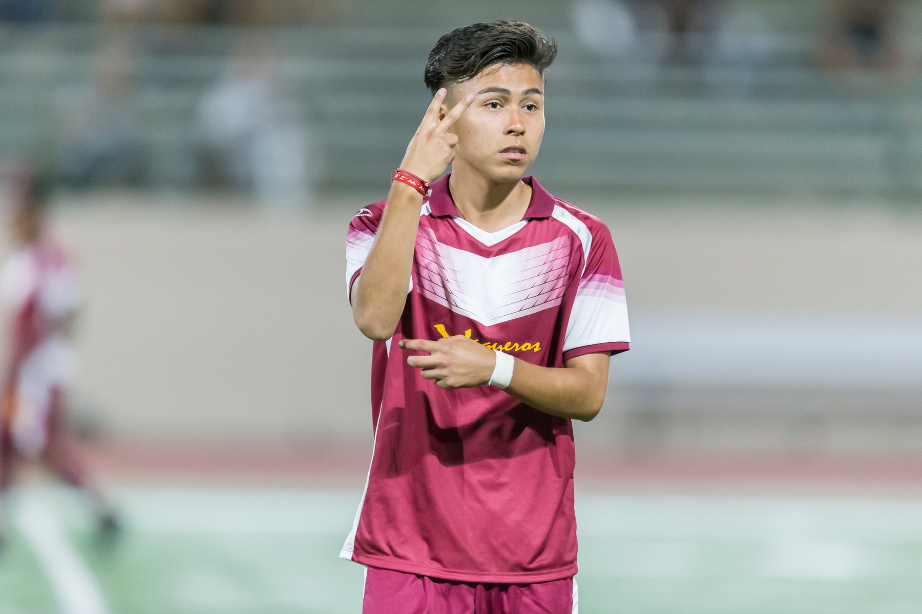 Glendale wins the battle of the Vaqueros against Santa Barbara 2-0