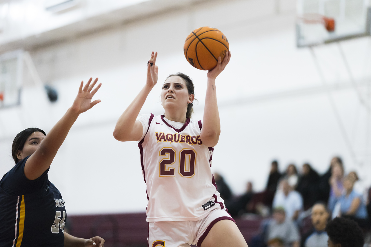 GCC WBB improves to 10-2 with pair of wins in Ventura College Crossover Dec. 28-30