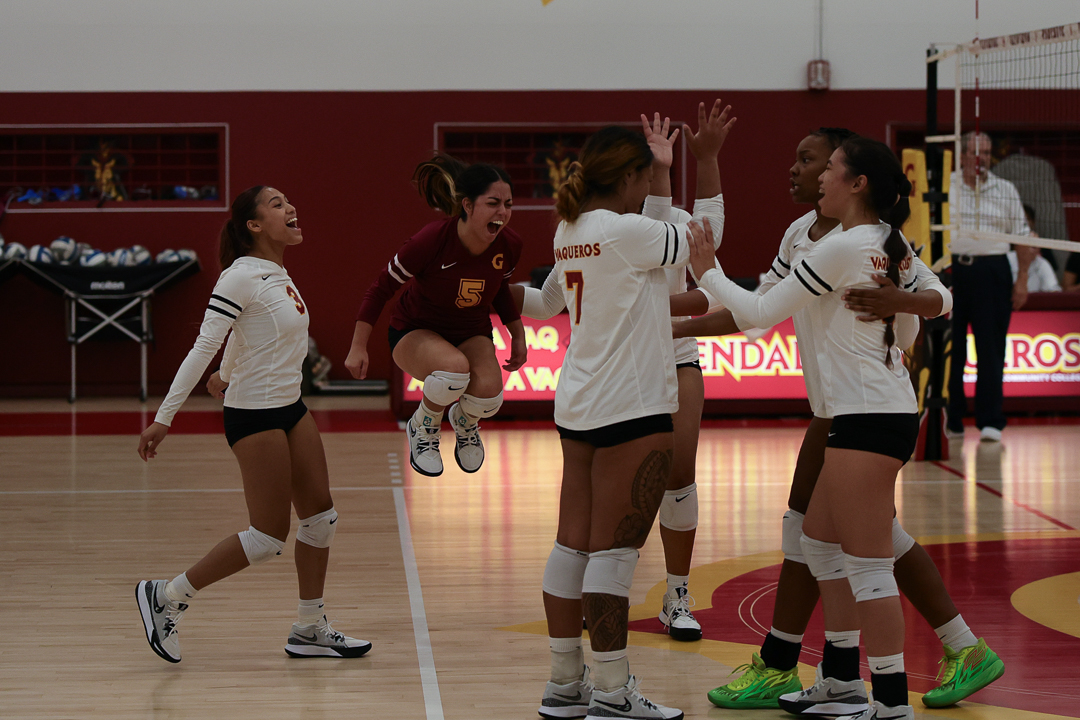 Lady Vaqs win two matches against Harbor and Pierce last week