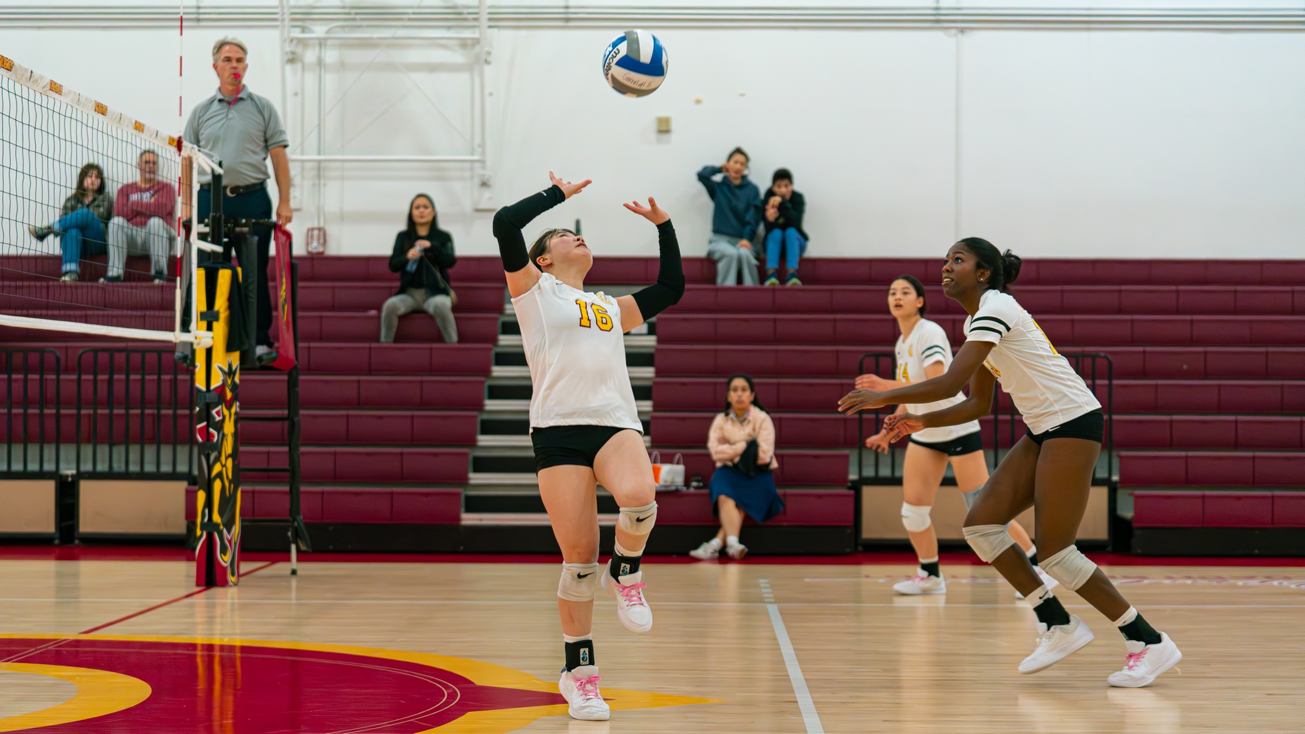 Vaqueros Battle Hard but Fall to Citrus in Four Sets